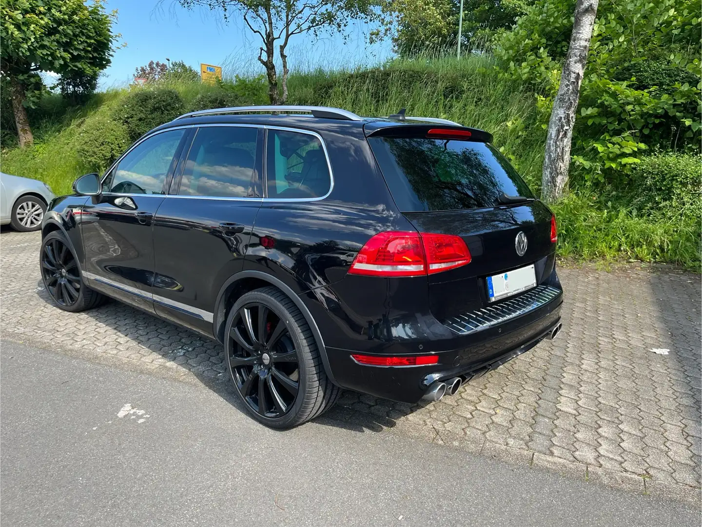 Volkswagen Touareg V6 TDI BMT - R-Line Schwarz - 2