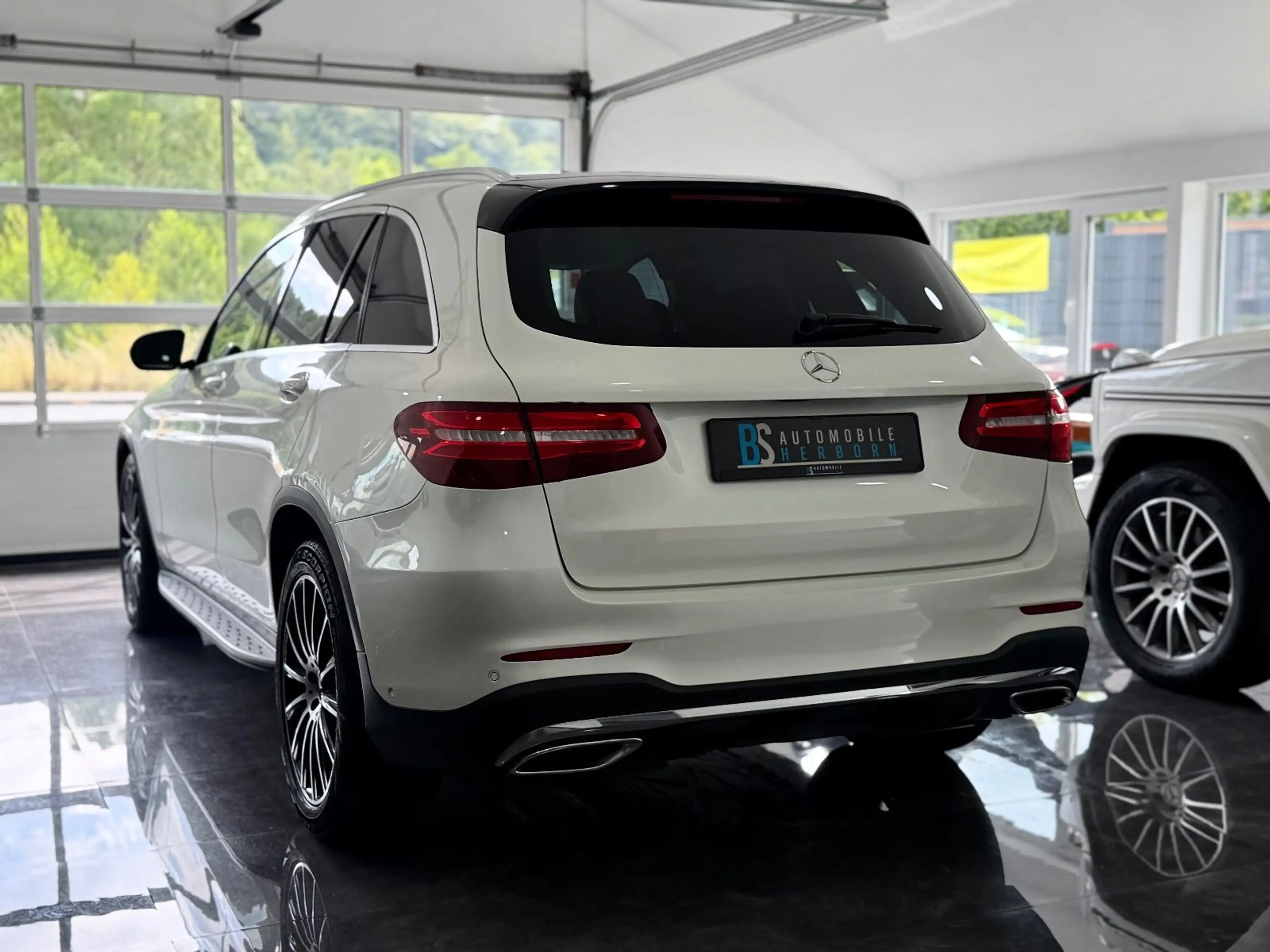Mercedes-Benz GLC 350 d 4Matic/AMG-Line/360°/Pano/AHK/Ambiente — photo 7