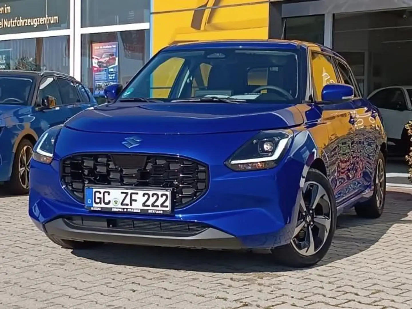Suzuki Swift SWIFT  HYBRID Comfort+ 1,2 Bleu - 1
