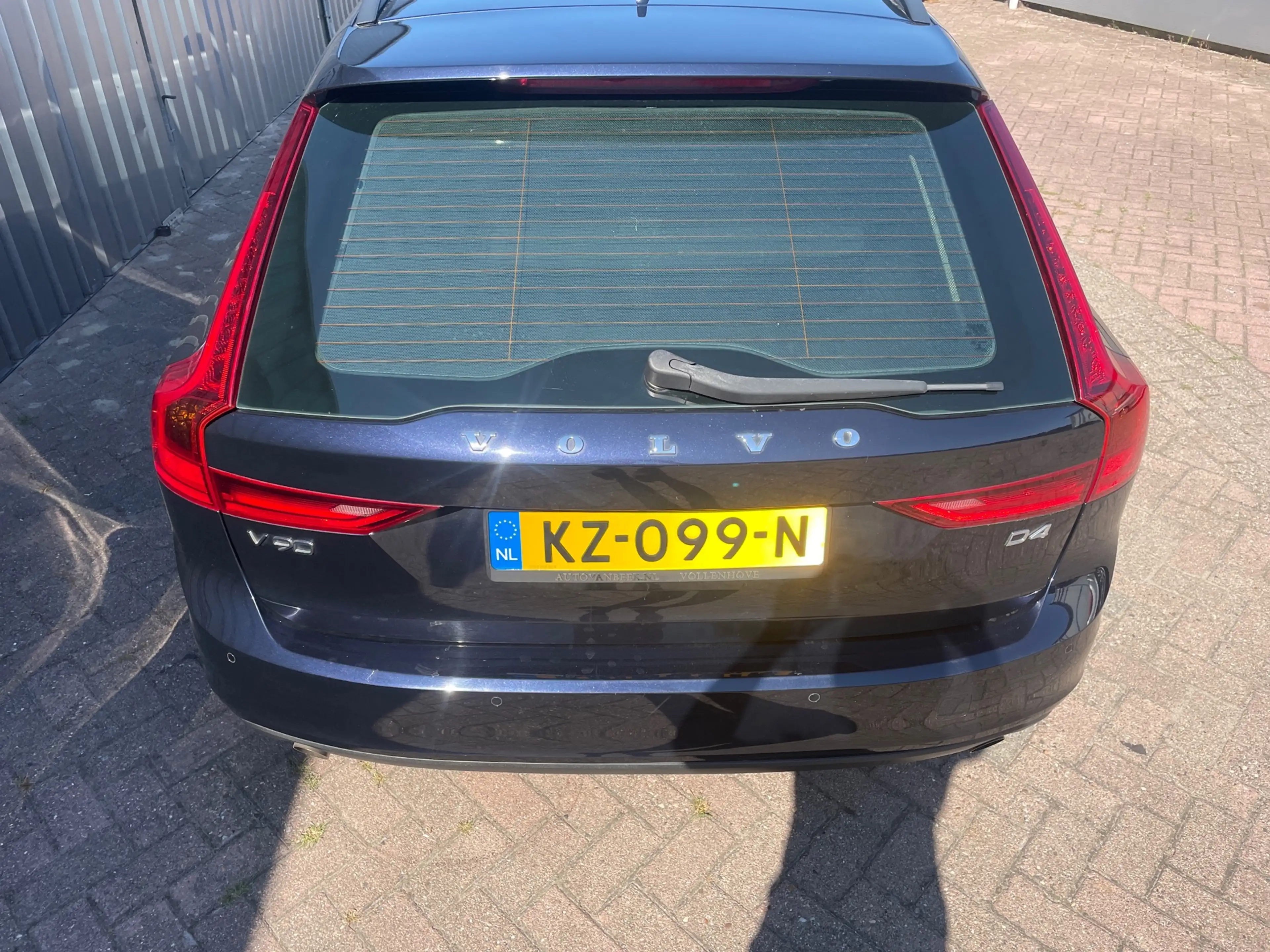 Volvo V90 2.0 D4 Kinetic — photo 12
