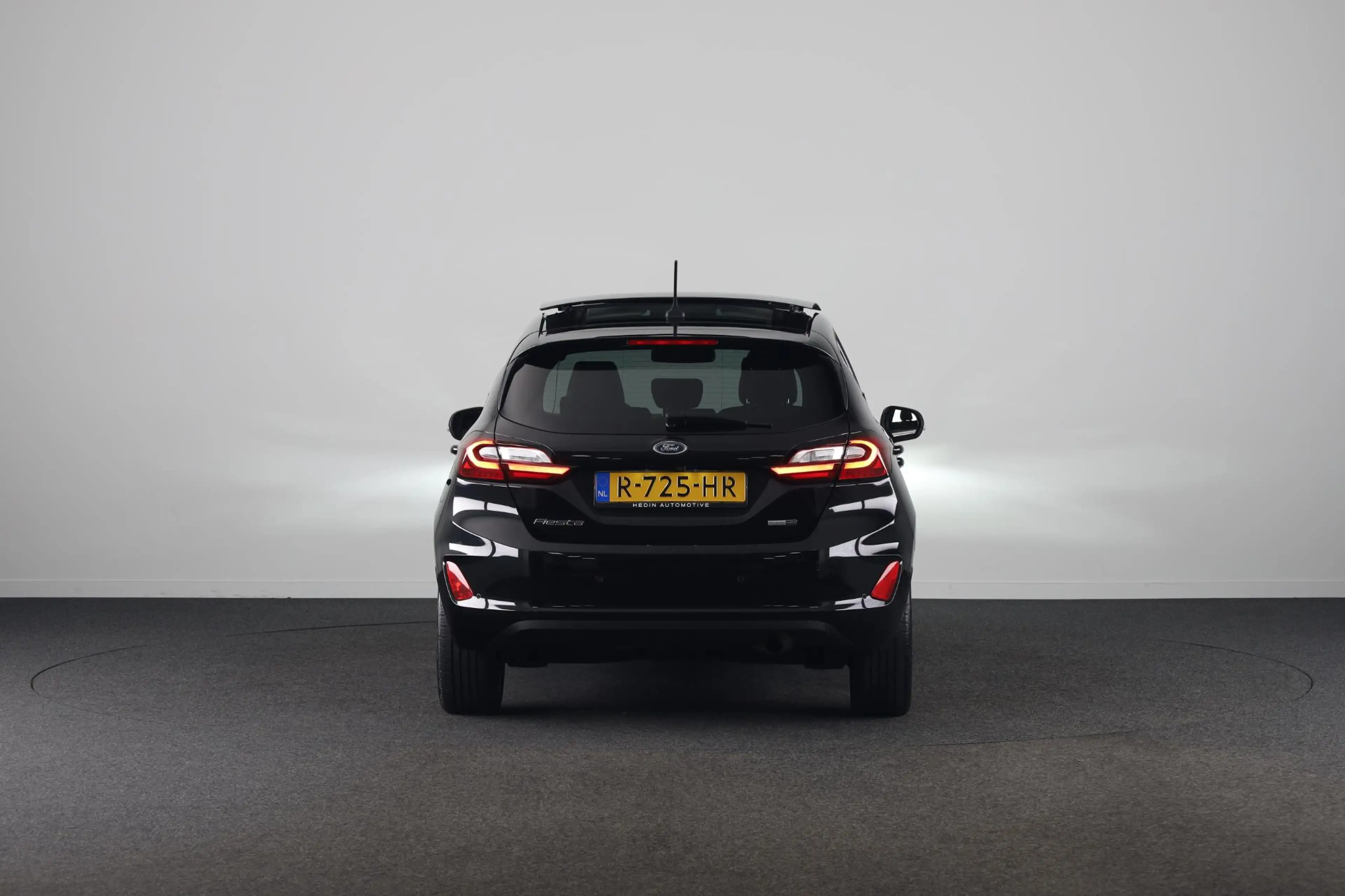 Ford Fiesta 1.0 EcoBoost Hybrid ST-Line Vignale | Panoramadak — photo 9