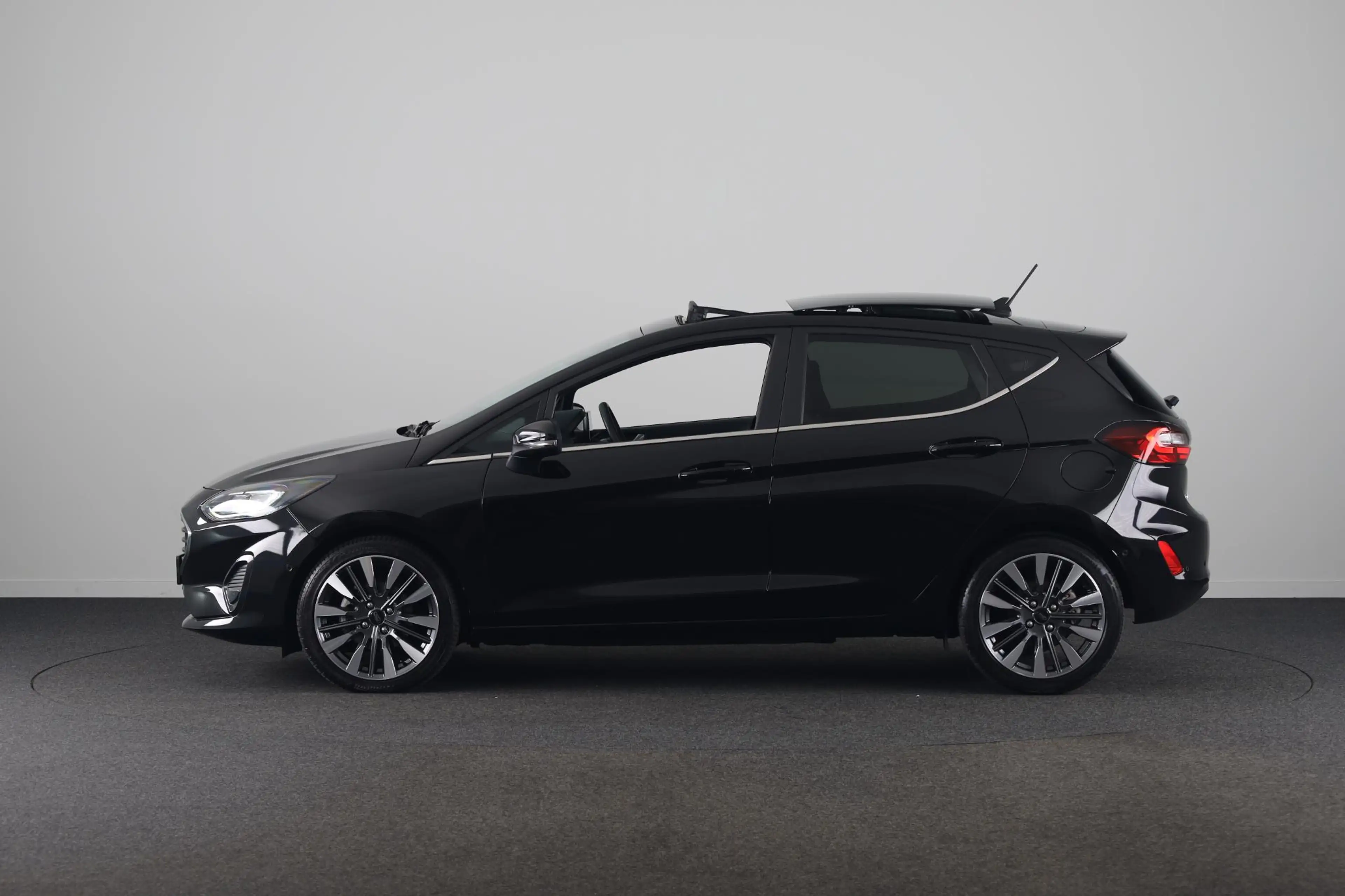 Ford Fiesta 1.0 EcoBoost Hybrid ST-Line Vignale | Panoramadak — photo 8