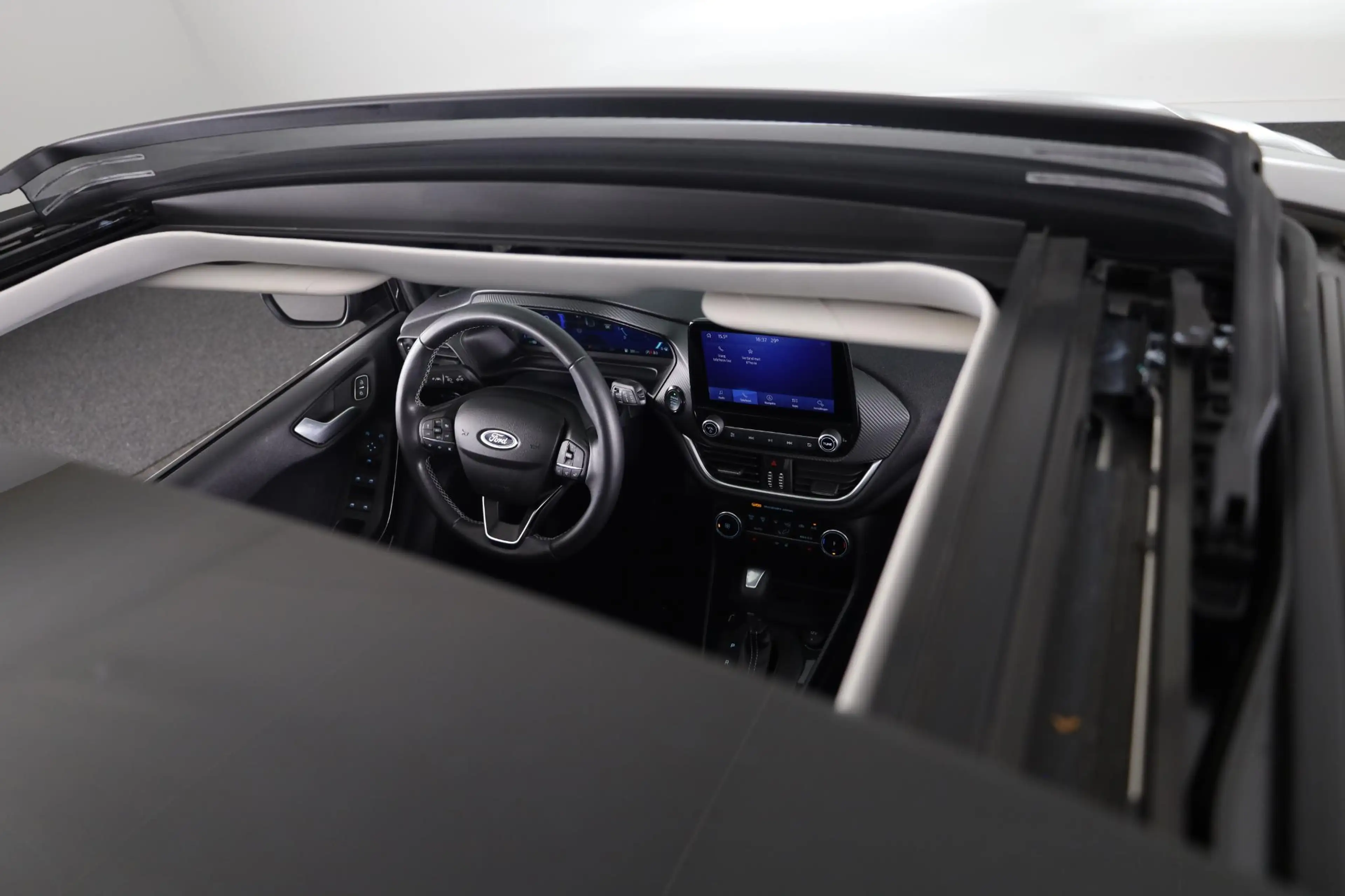 Ford Fiesta 1.0 EcoBoost Hybrid ST-Line Vignale | Panoramadak — photo 6