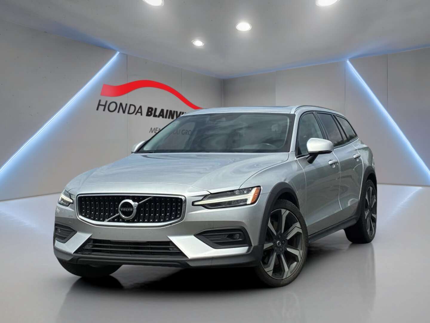 2021 Volvo V60 T5 + AWD + LUXE ET CONFORT LÉGENDAIRE + VOITURE EX