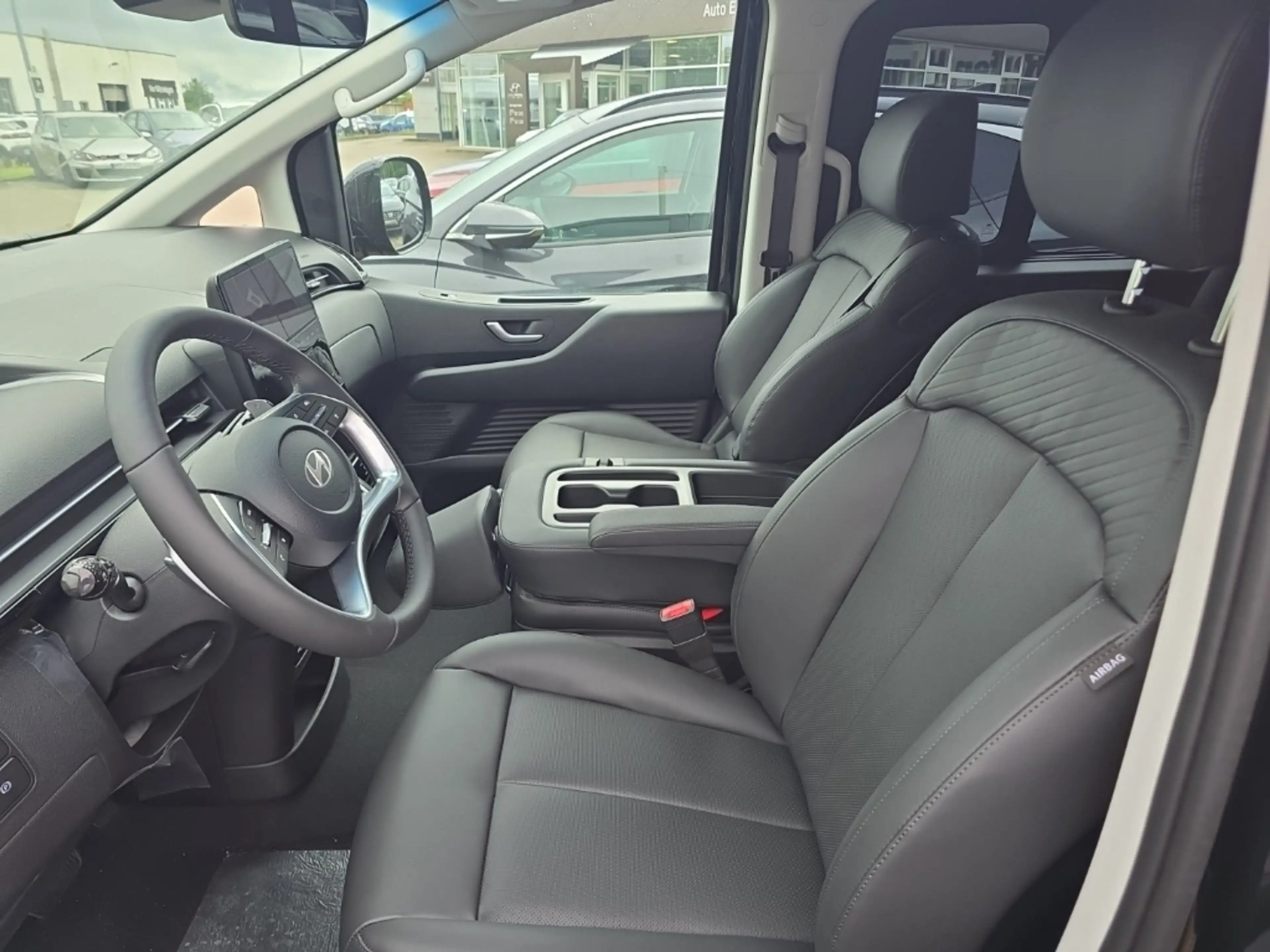 Hyundai STARIA Prime Hybrid 2WD EU6e 9-Sitzer (MY25) HEV 1.6 T-GD — photo 7