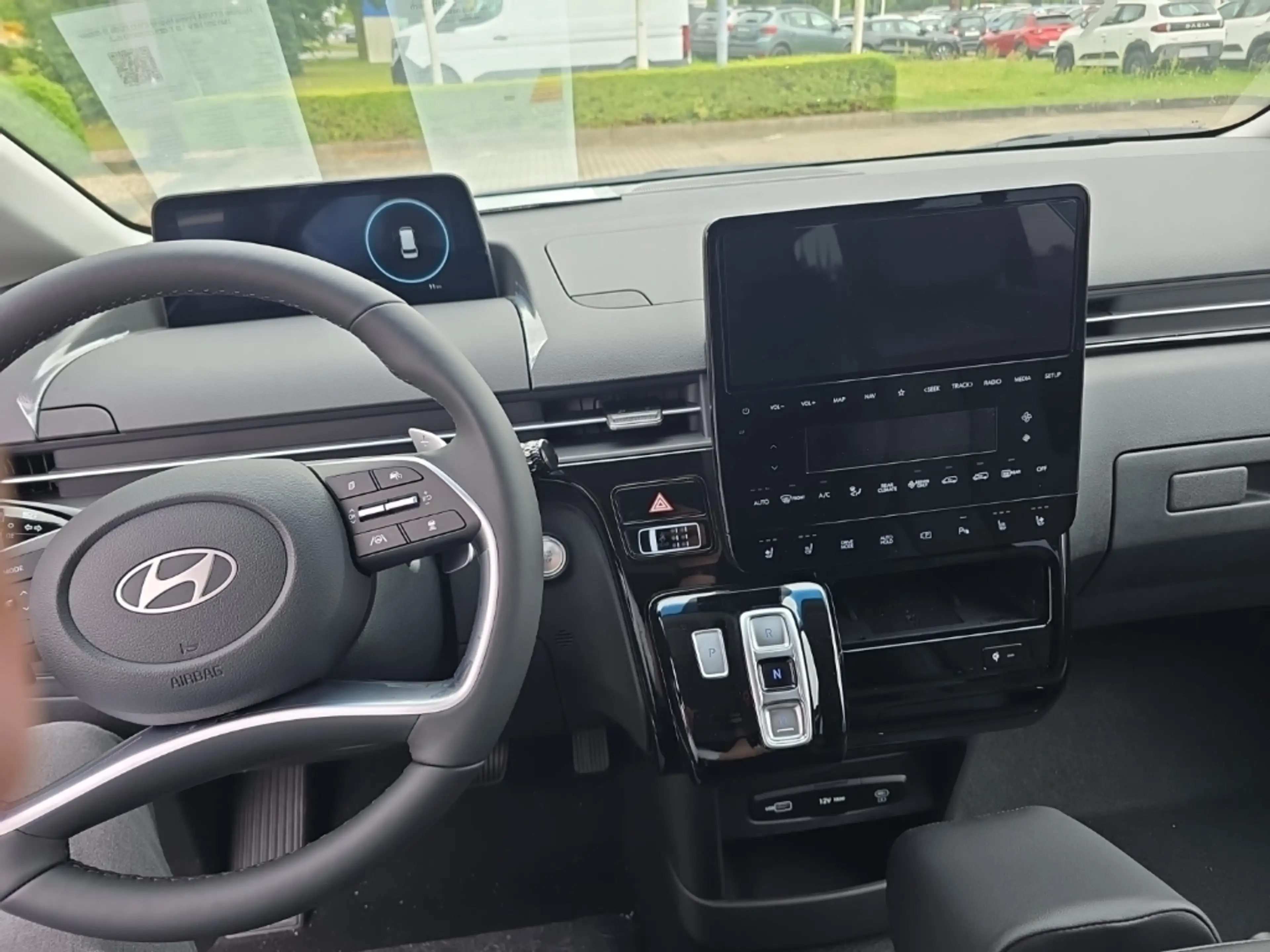 Hyundai STARIA Prime Hybrid 2WD EU6e 9-Sitzer (MY25) HEV 1.6 T-GD — photo 10
