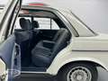 Mercedes-Benz 230 - ONLINE AUCTION Wit - thumbnail 18