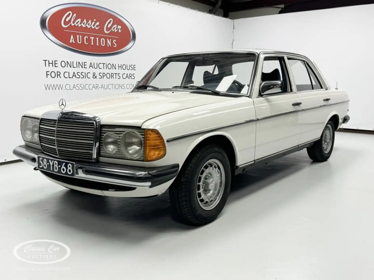 Mercedes-Benz 230 - ONLINE AUCTION Wit - 1