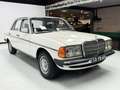 Mercedes-Benz 230 - ONLINE AUCTION Wit - thumbnail 3