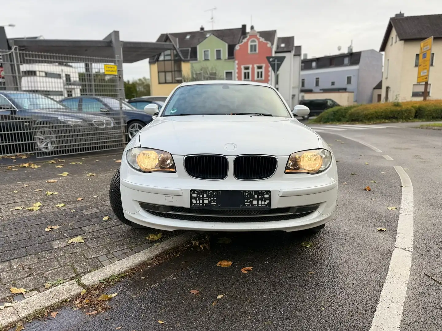 BMW 116 116iBBS*3.Hand*TÜV&ServiceNEU*Klima*SHZ* Weiß - 2