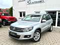 Volkswagen Tiguan Trend & Fun*AHK*SHZ*NAVI*PDC*KLIMAAUTO* Argent - thumbnail 1