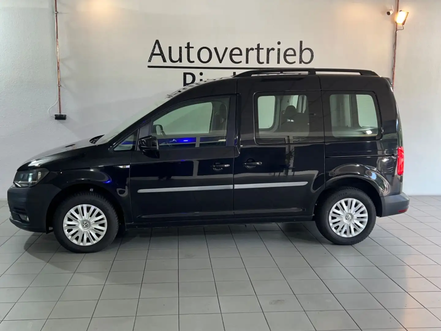 Volkswagen Caddy 2.0 TDI Trendline 1.Hand Scheckheftgepfleg Negro - 2