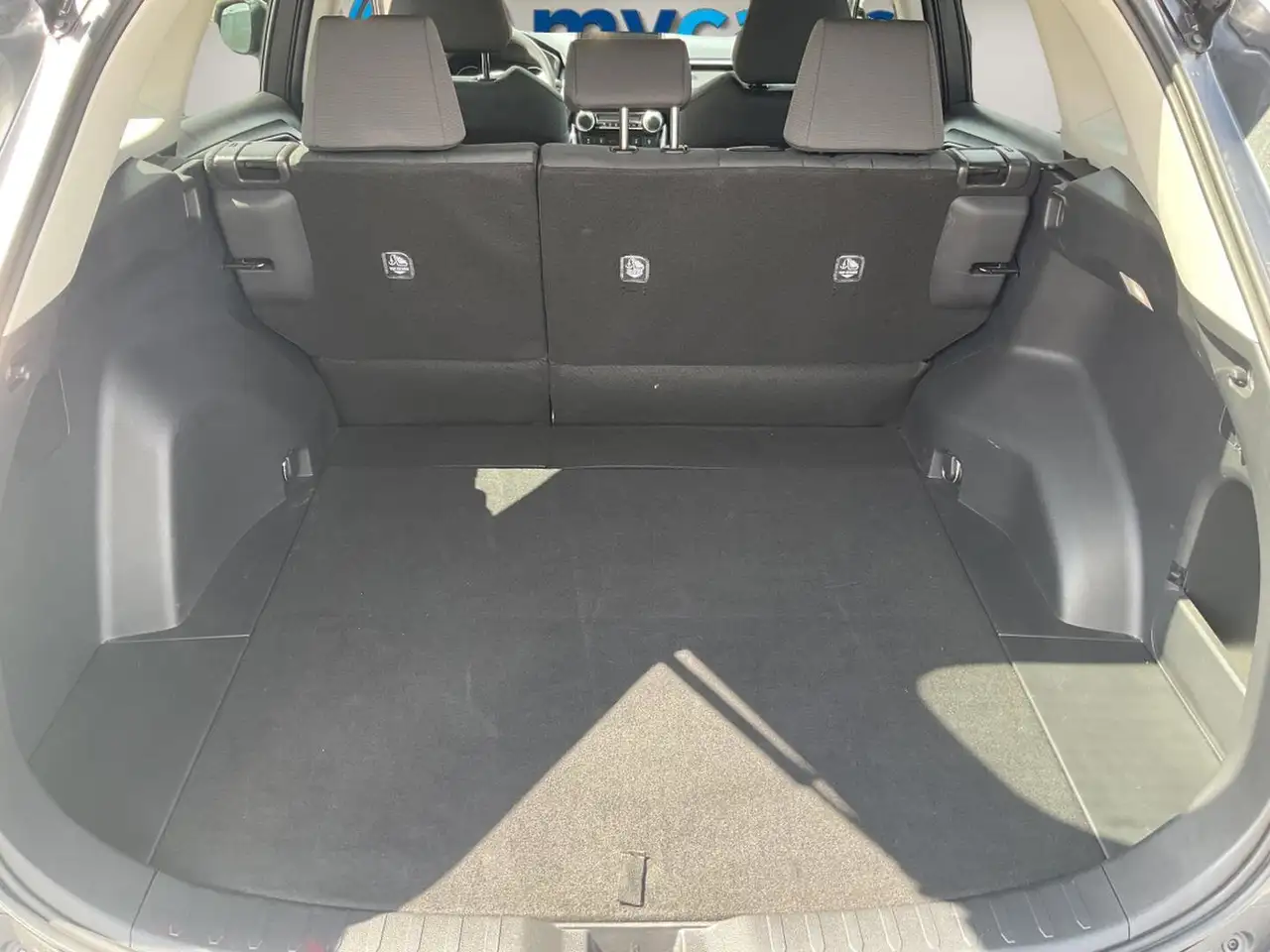 Toyota RAV 4 photo Toyota RAV 4