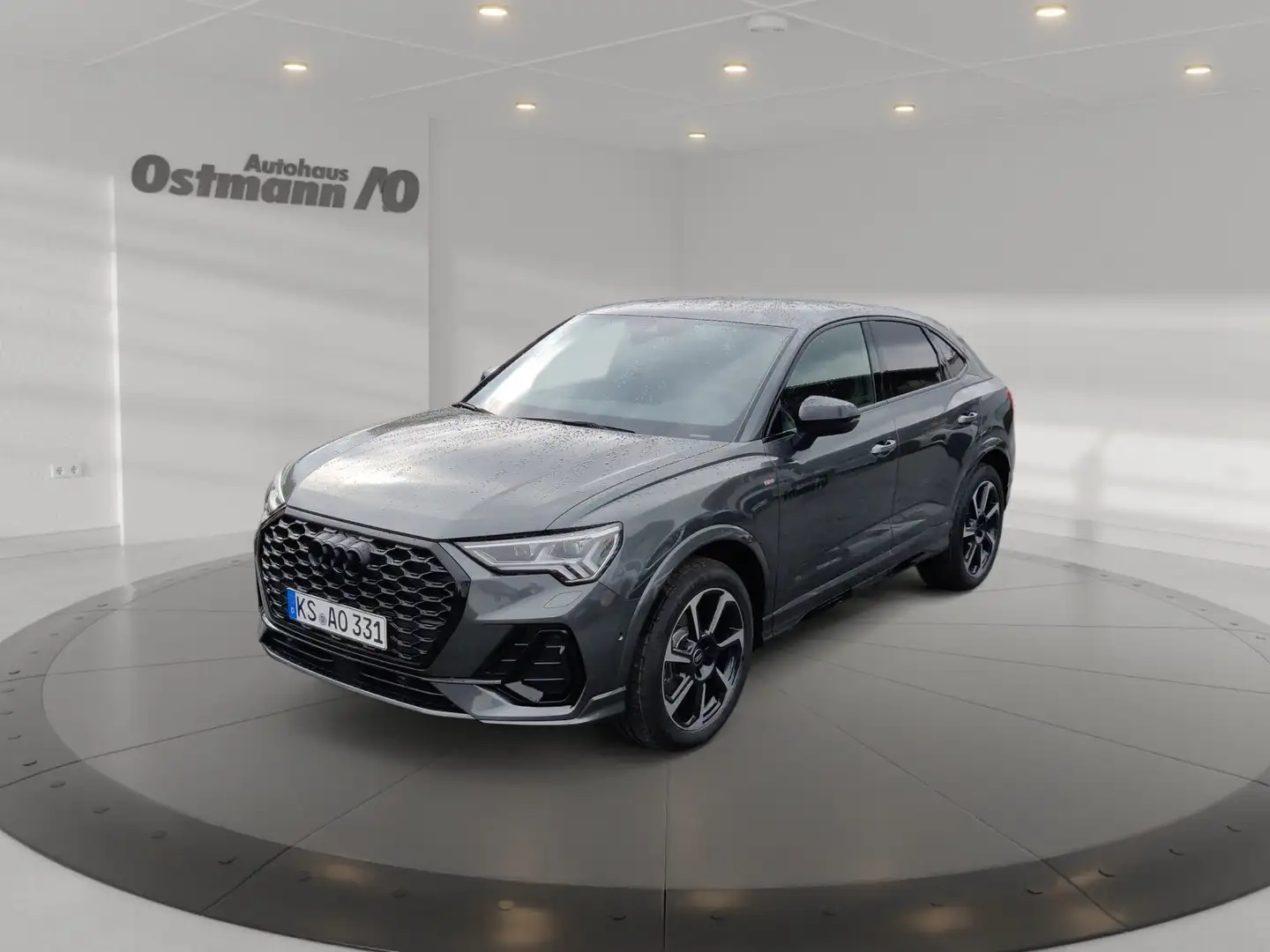 Audi Q3 Sportback 35 TFSI S-Line KAM ACC AHK Grau - 1