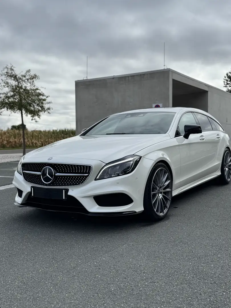Mercedes-Benz CLS 350 d 4MATIC Shooting Brake Aut. Weiß - 2