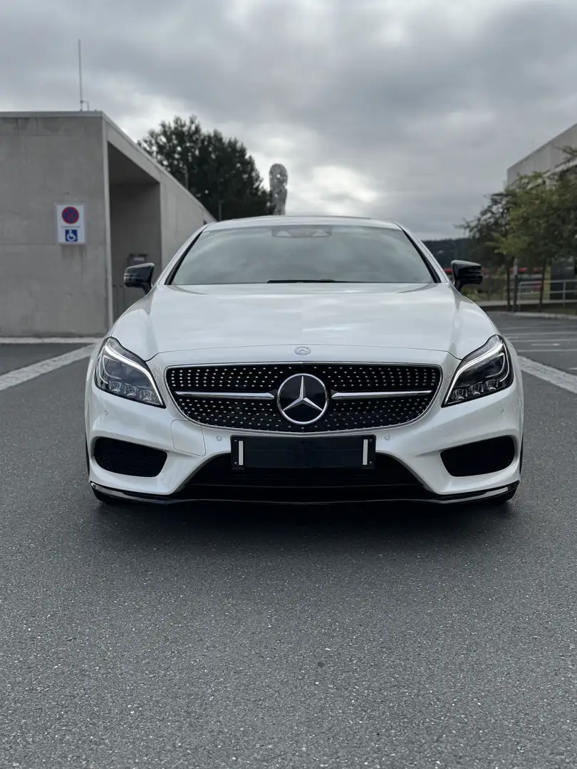 Mercedes-Benz CLS 350 d 4MATIC Shooting Brake Aut. Weiß - 1