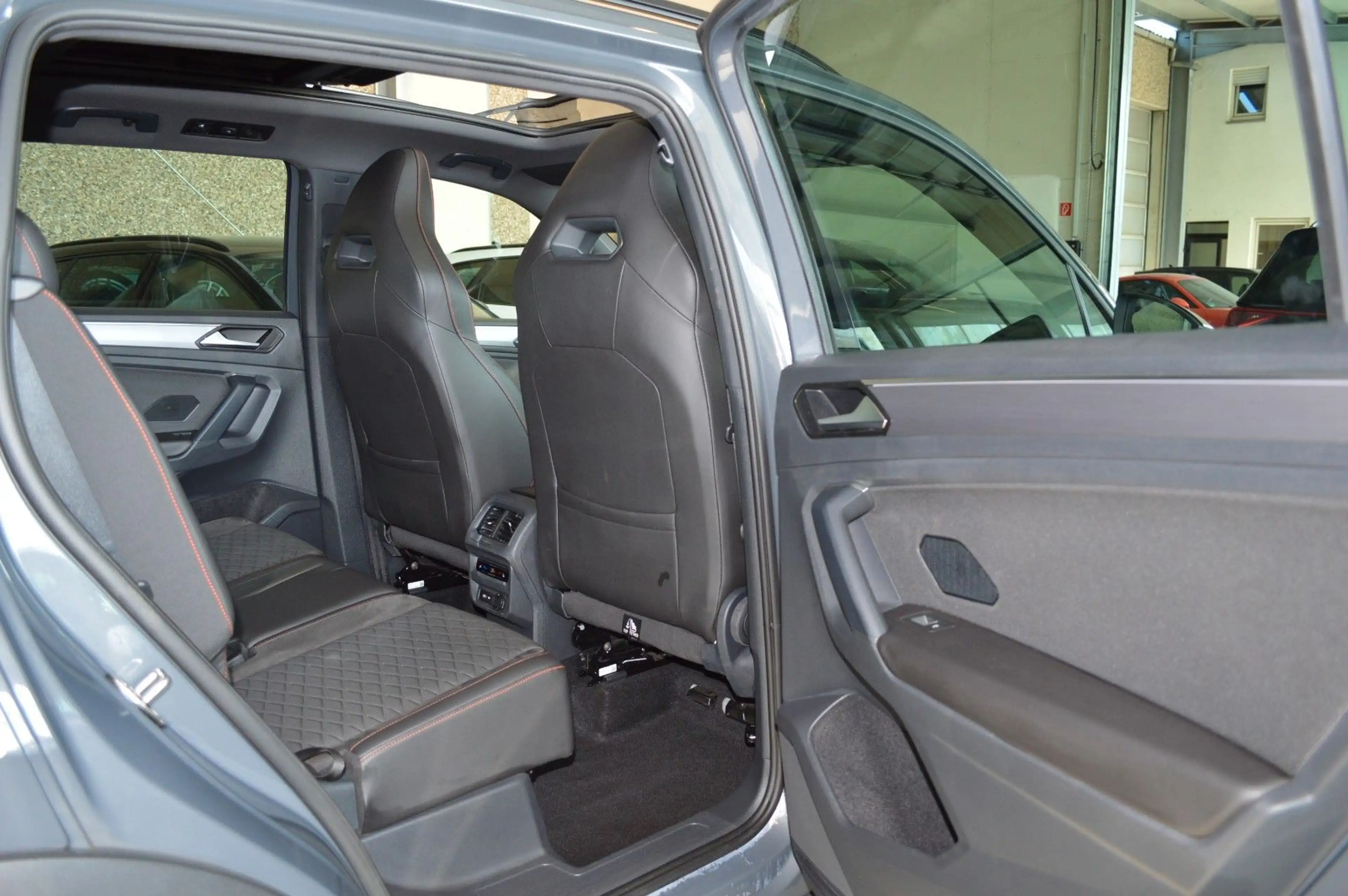 SEAT Tarraco 2.0 TSI FR 4Drive 7S.|PANO|AHK|BEATS|DCC — photo 14