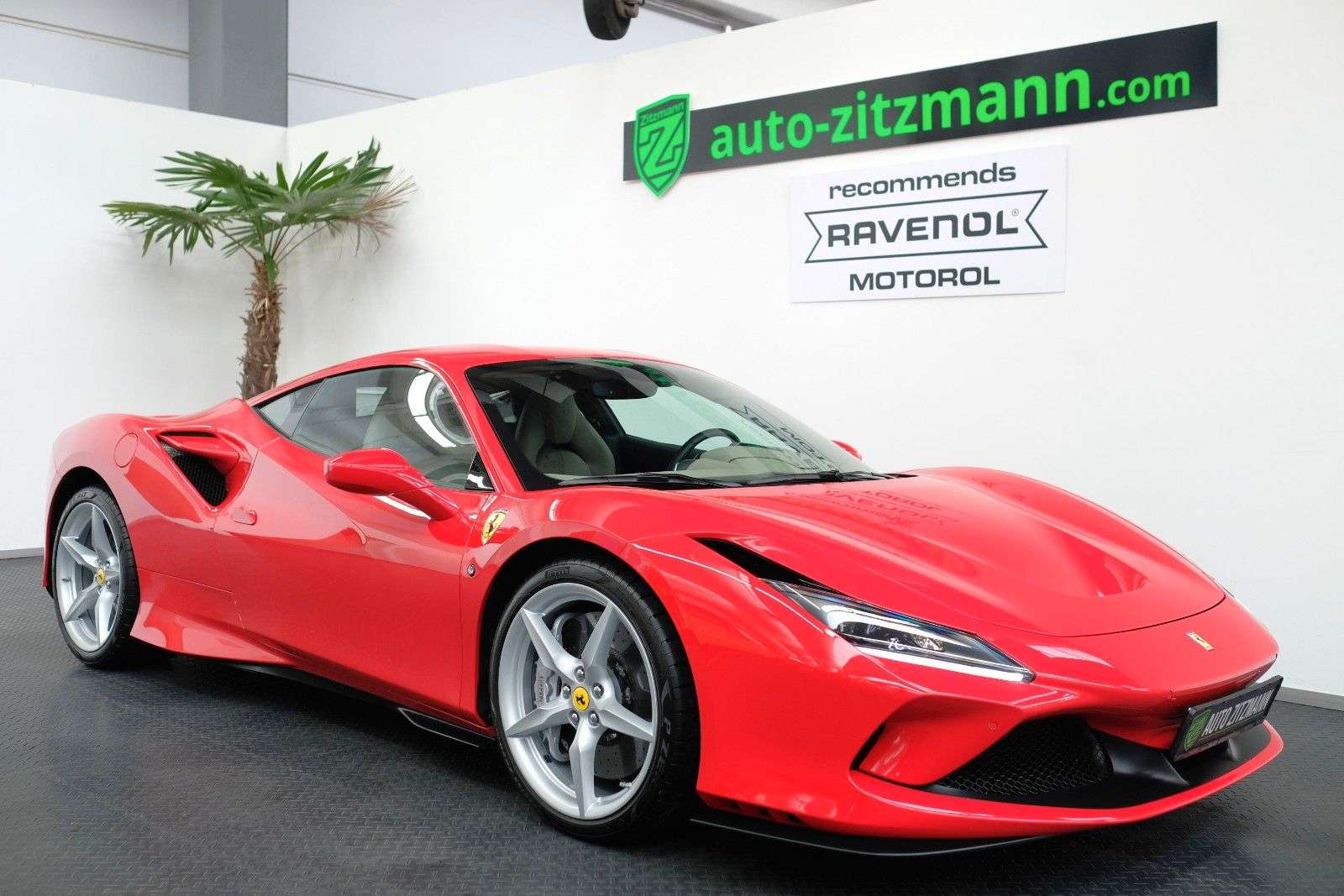 Second hand Ferrari F8 Tributo 3.9