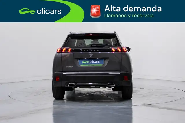 Peugeot 2008 view 4