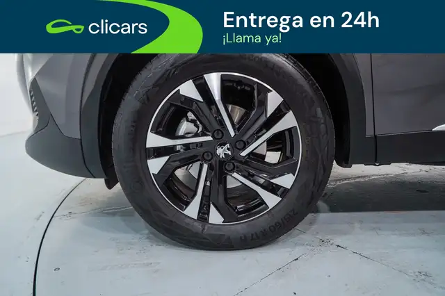 Peugeot 2008 view 11