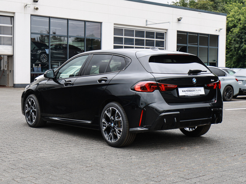 BMW 120 M-Sport PANO LED ACC NAVI KAMERA SHZ PDC — photo 7