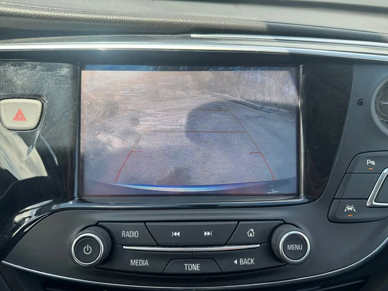 Buick Envision снимка Buick Envision