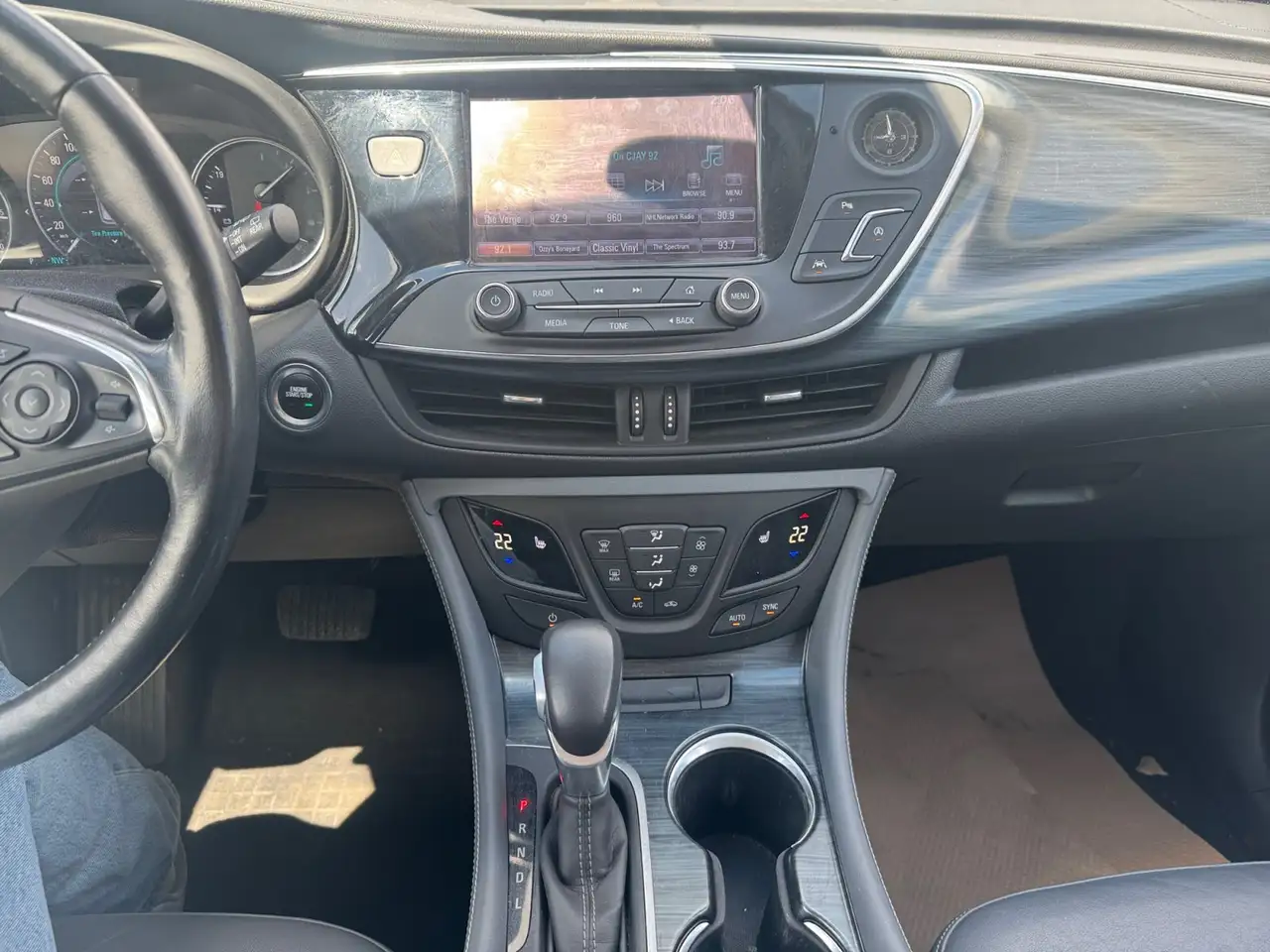 Buick Envision снимка Buick Envision