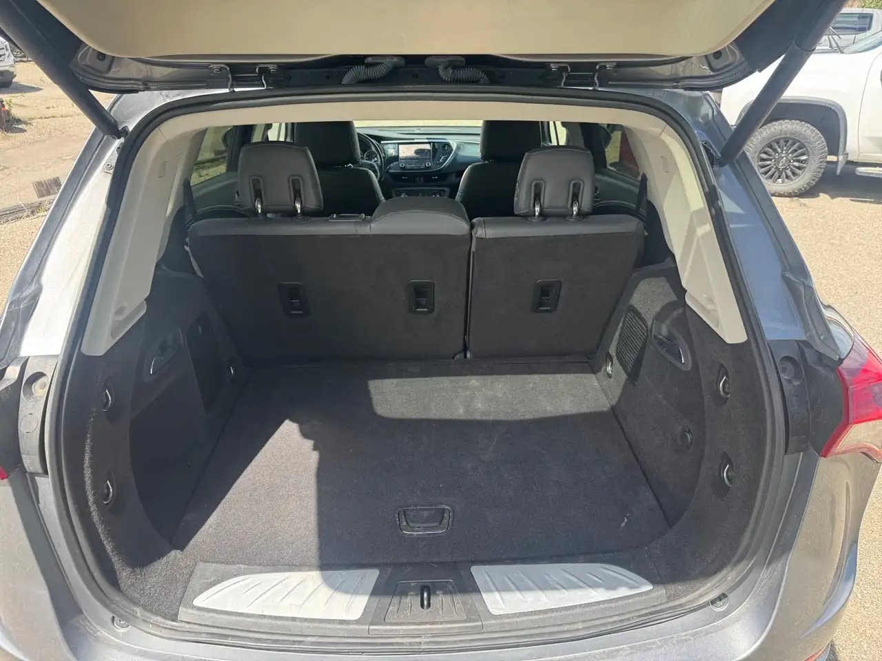 Buick Envision снимка Buick Envision
