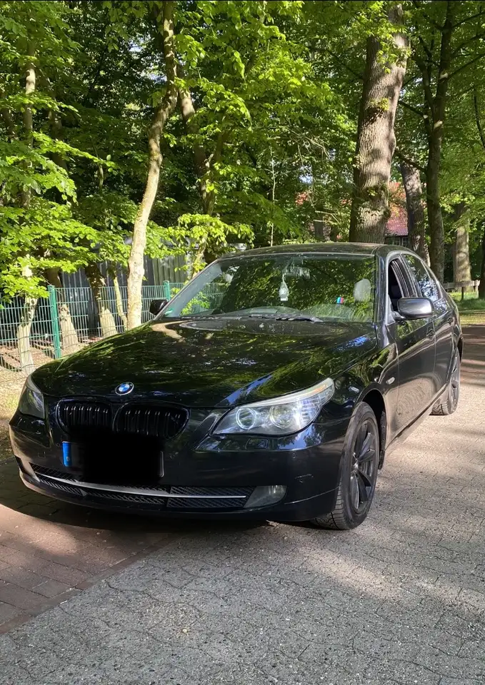 BMW 525