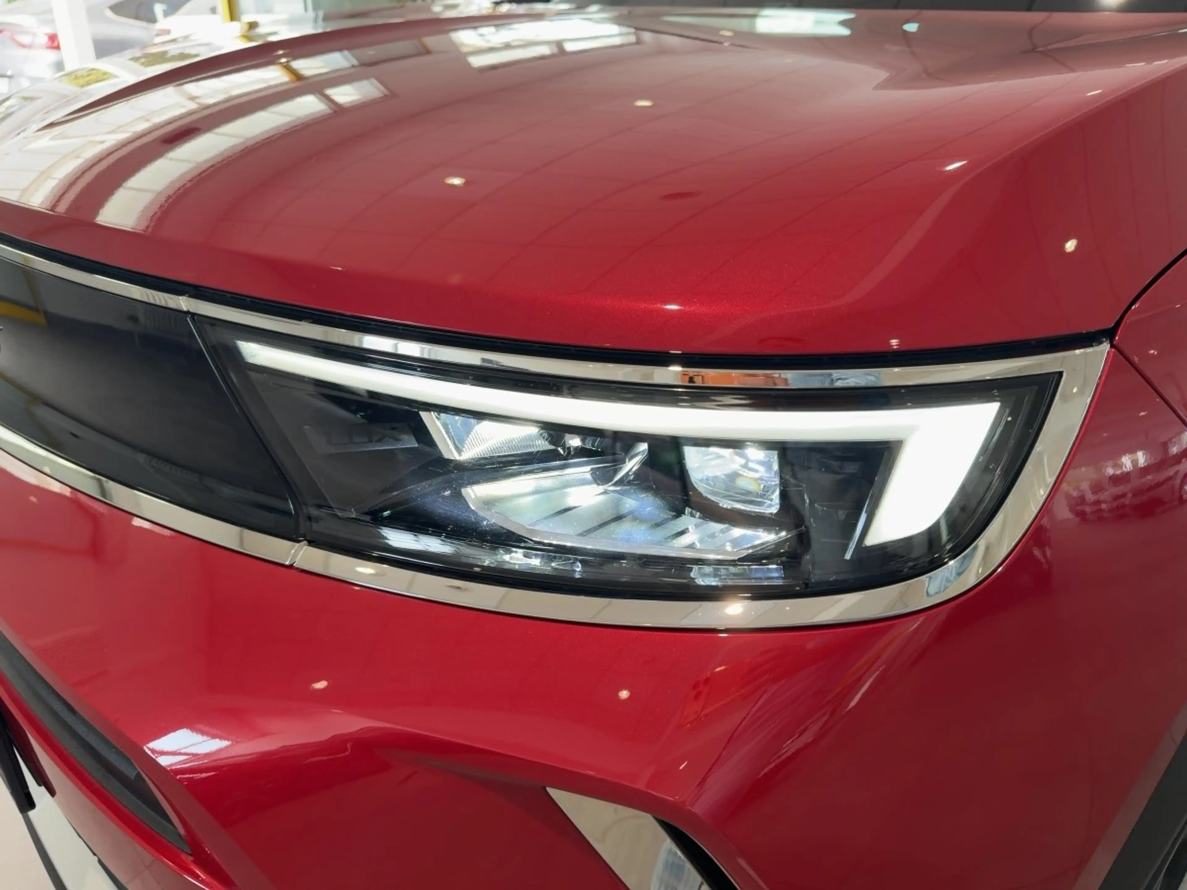 Opel Mokka-E Ultimate Alcantara+LED+Navi+SHZ+Kam.+LM — photo 15