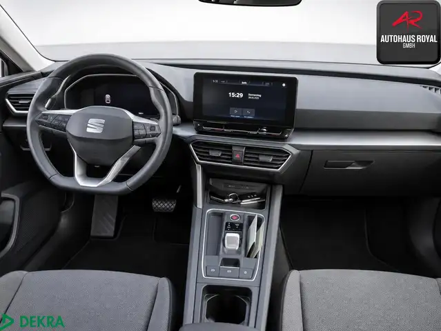 Seat Leon view 5