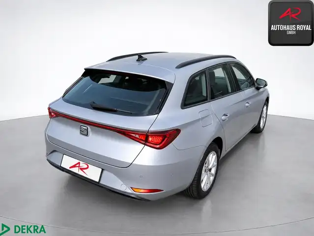 Seat Leon view 3