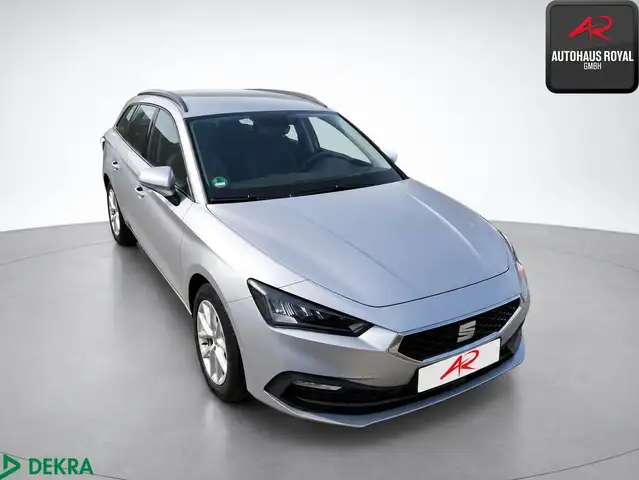 Seat Leon view 4