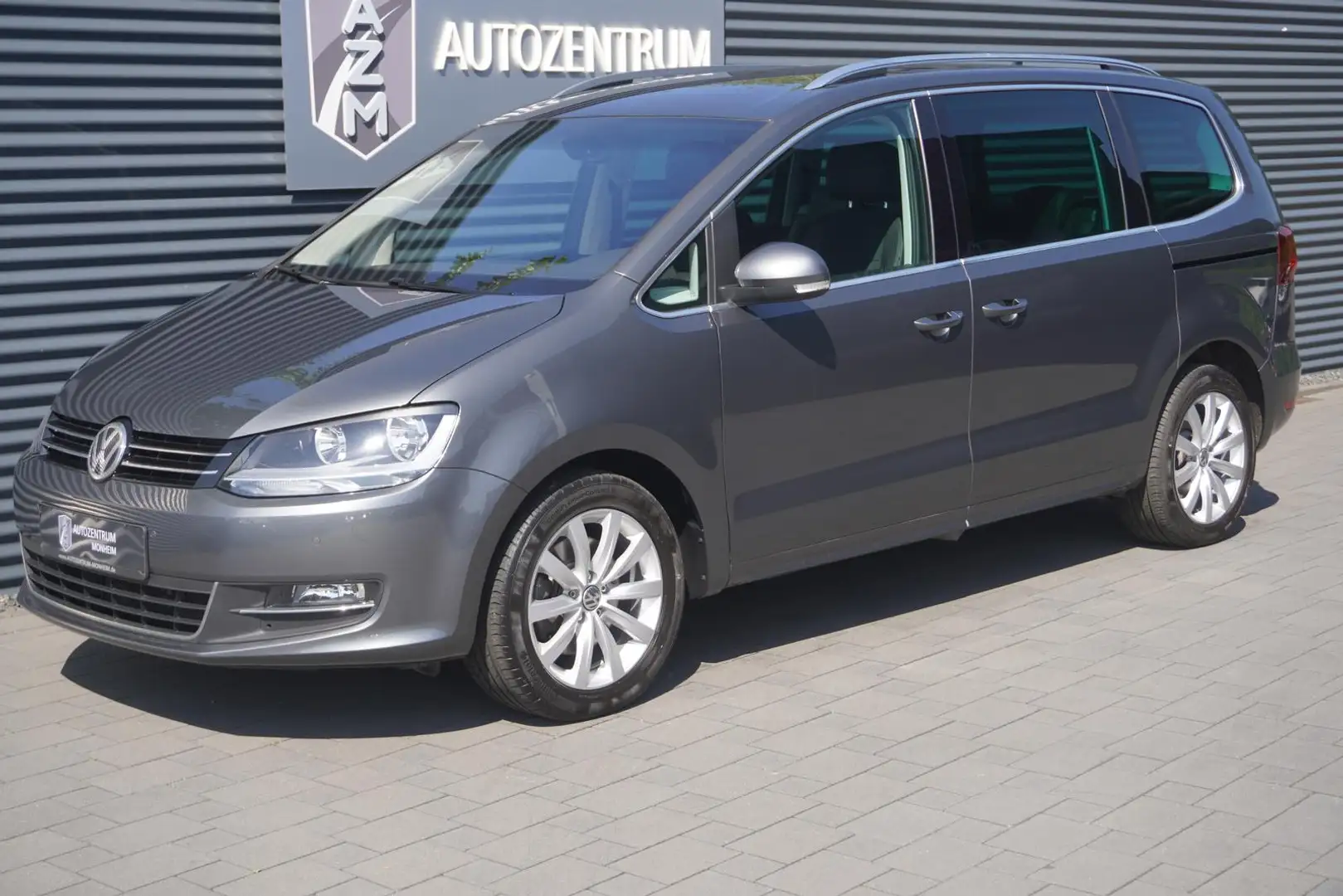 Volkswagen Sharan 1.4 TSI HIGHLINE|7-SITZER|KAMERA|ACC|AHK Grau - 2
