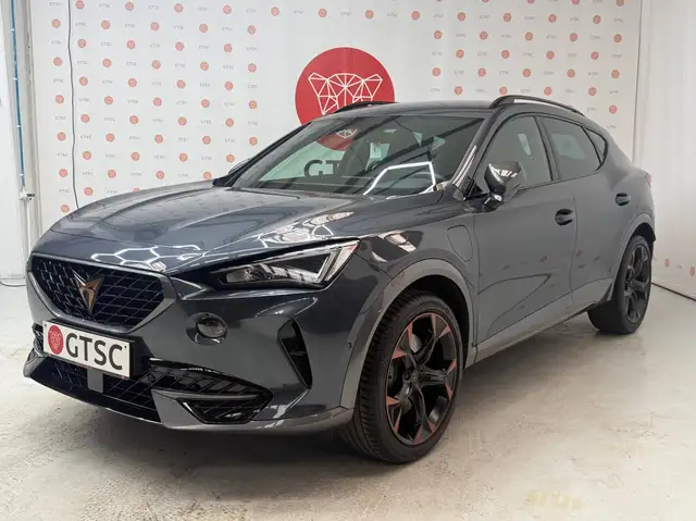 Cupra Formentor view 4