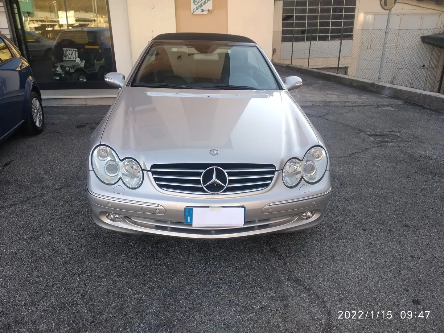 Mercedes-Benz CLK 200 CLK Cabriolet - A209 Cabrio kompr Avantgarde Plateado - 2