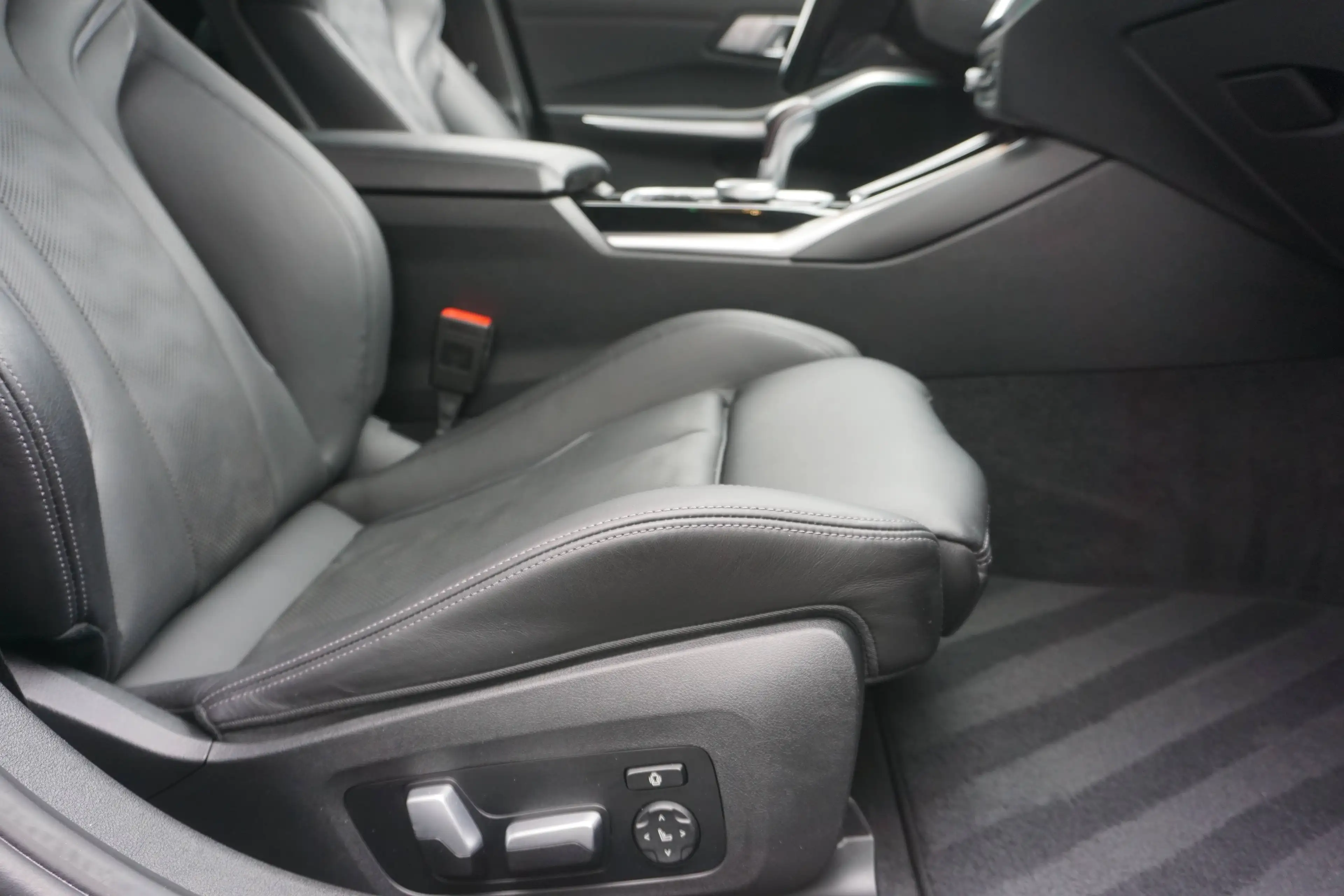 BMW M3 M3 3.0 AS xDrive Competition-Carbon Pack-BTW-360°Cam-Acc-Memory-Zetel Ventilatie-Garantie — photo 7