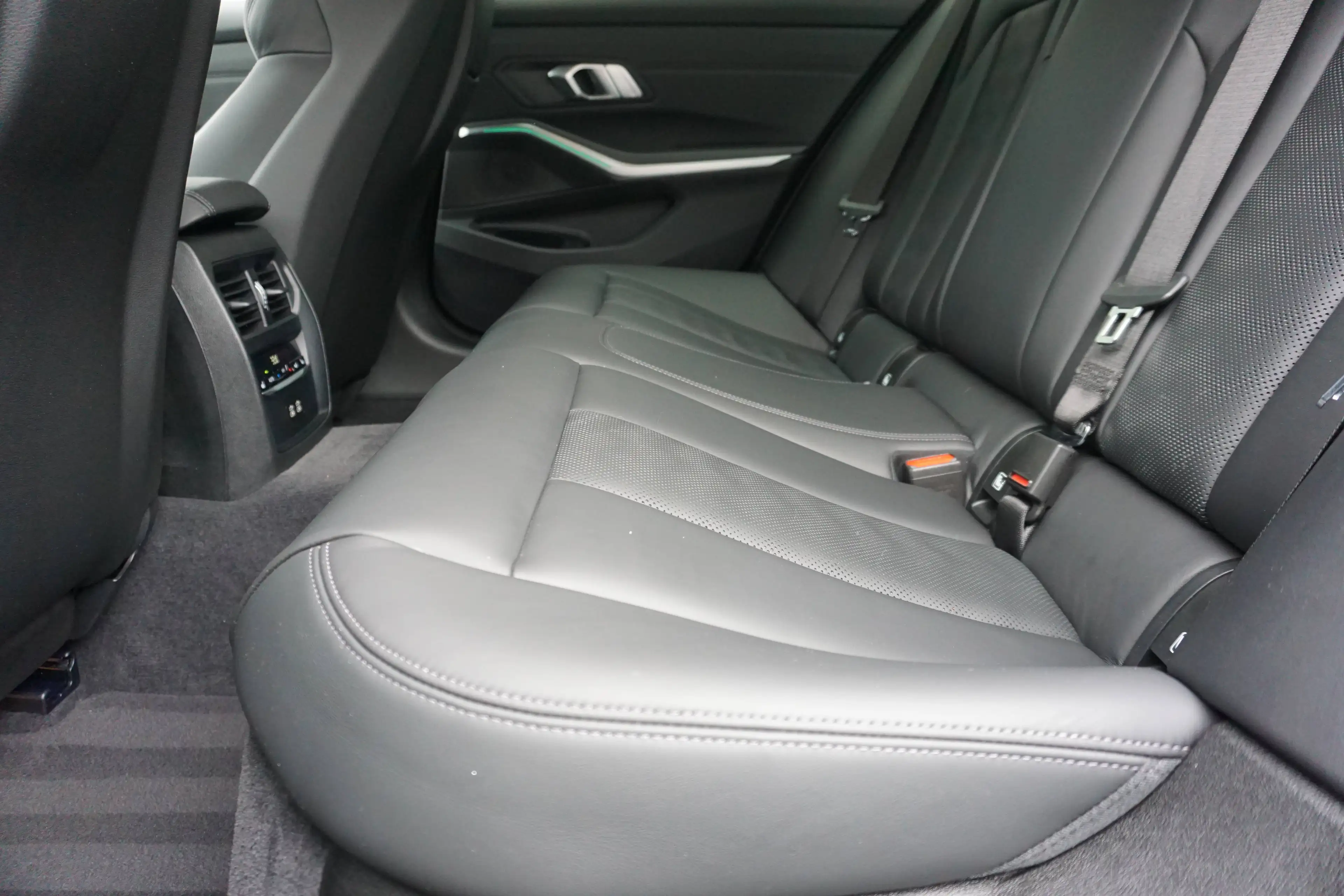 BMW M3 M3 3.0 AS xDrive Competition-Carbon Pack-BTW-360°Cam-Acc-Memory-Zetel Ventilatie-Garantie — photo 6