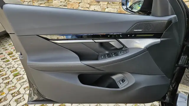 BMW 520 d Touring MHEV Aut.*M-Paket*Memory*Harman Kardon* Ansicht 28