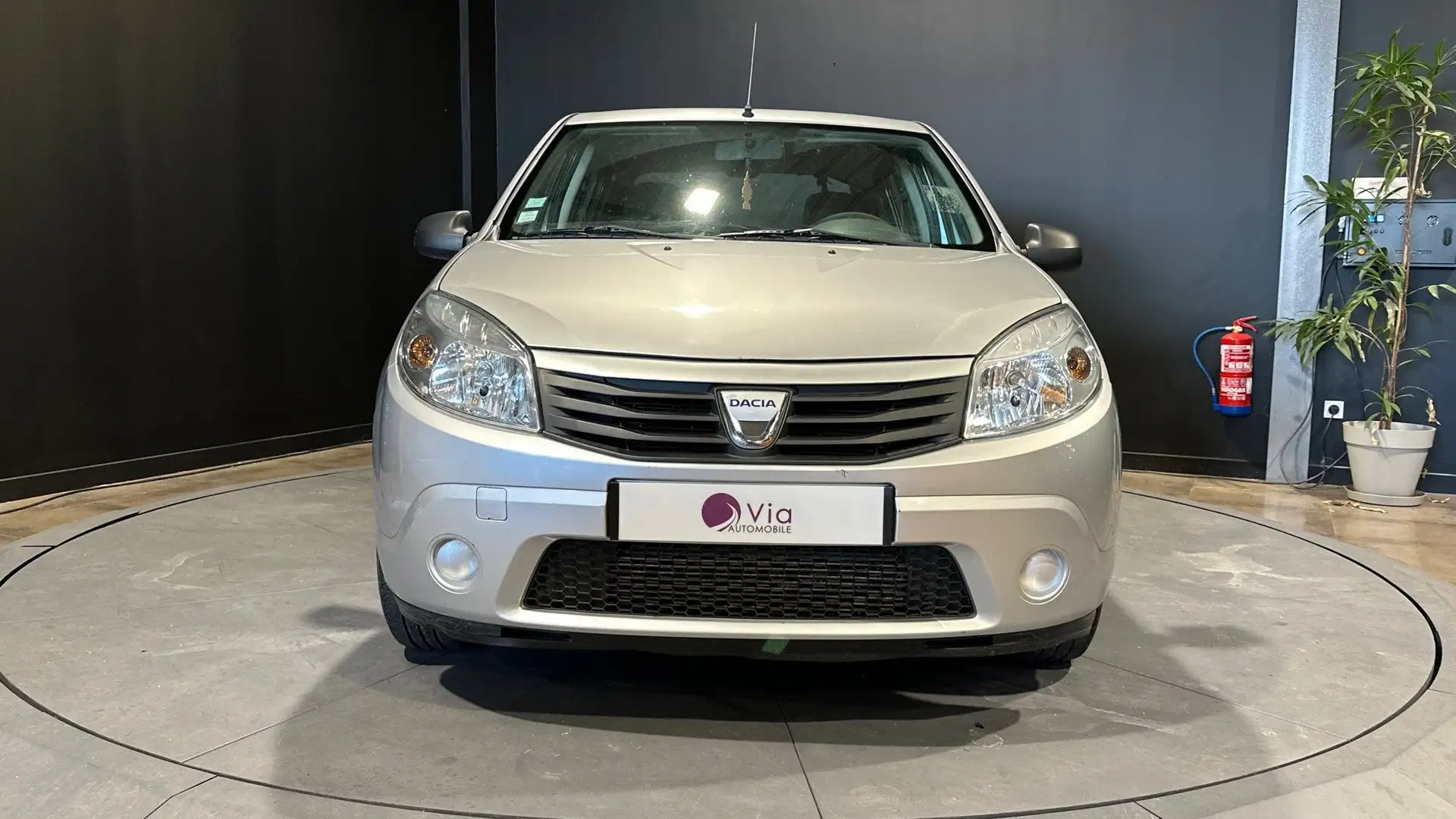 Dacia Sandero 1.5 dCi 70 Ambiance Gris - 2