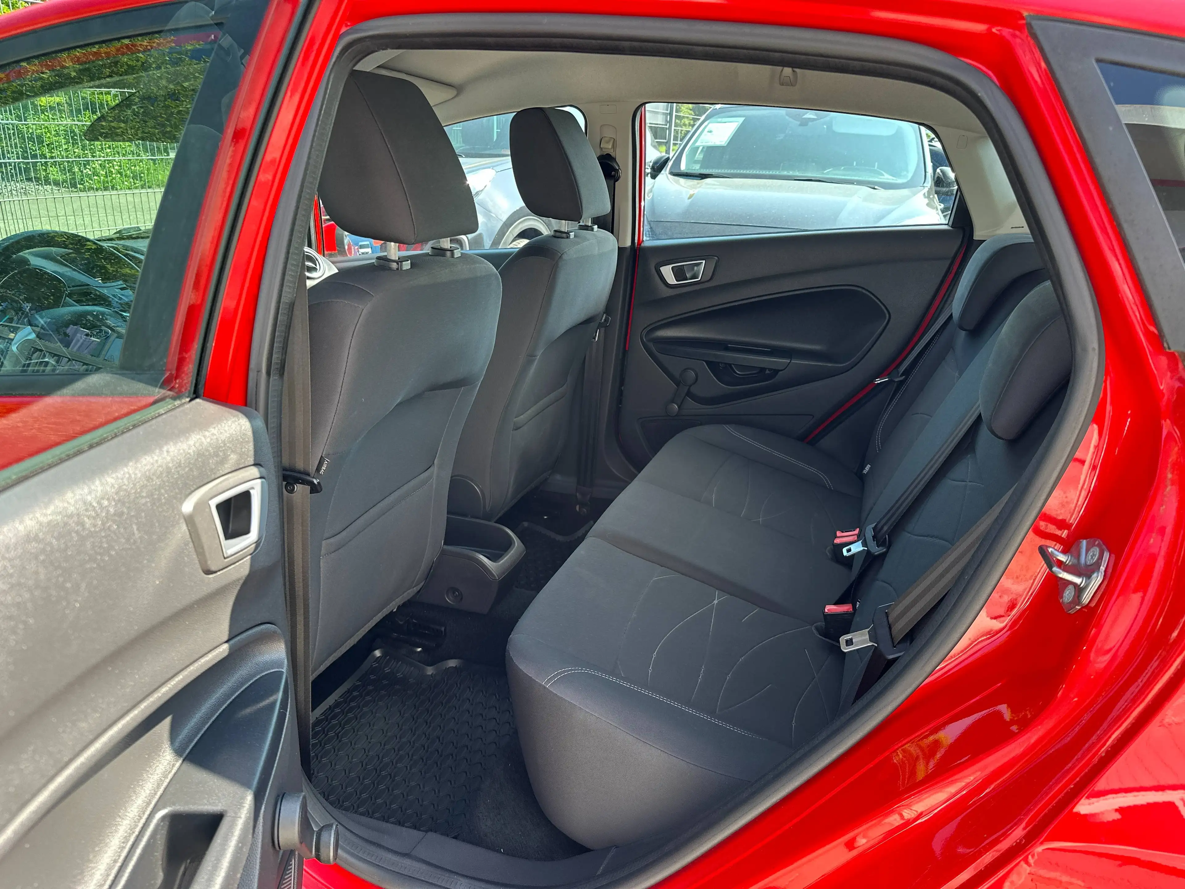 Ford Fiesta 1.5 TDCI*TüV Neu*Klima*Euro6*sehr sparsam — photo 14