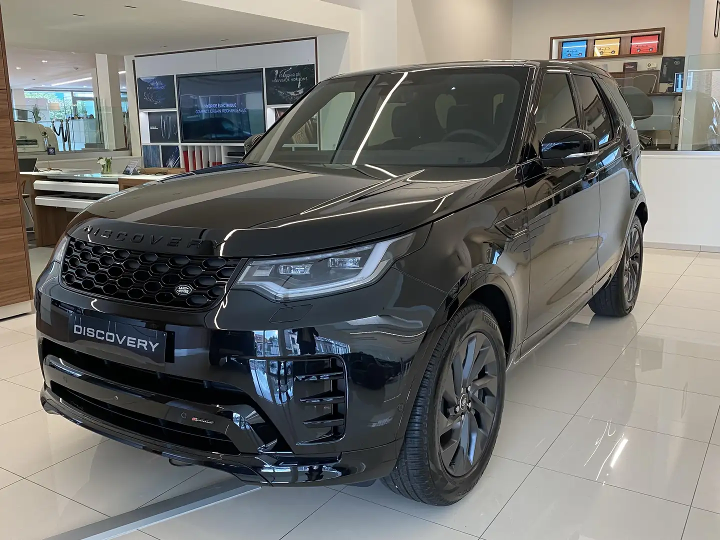 Land Rover Discovery R Dynamic S Noir - 1