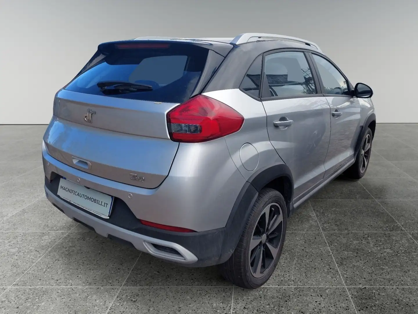DR Automobiles DR 3.0 dr 3.0 1.5 CVT Bi-Fuel GPL Silber - 2