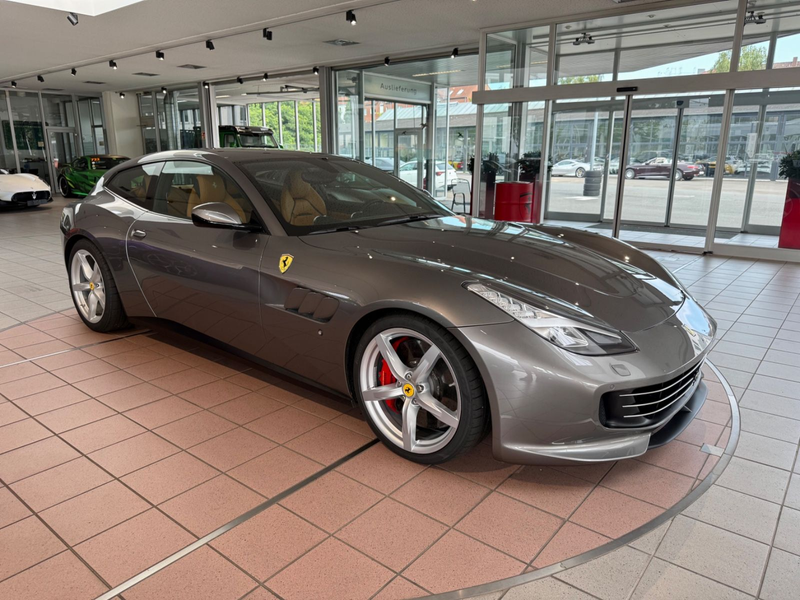 Ferrari GTC4 Lusso 6.3 V12 DCT PASSENGER/APPLE/KAMERA — photo 2
