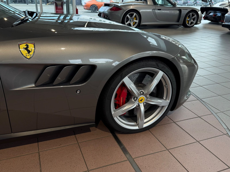 Ferrari GTC4 Lusso 6.3 V12 DCT PASSENGER/APPLE/KAMERA — photo 11