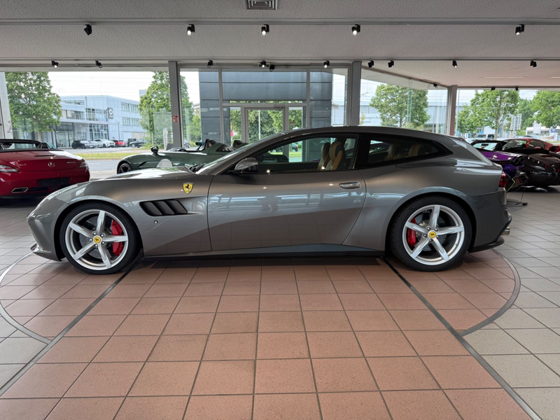 Ferrari GTC4 Lusso 6.3 V12 DCT PASSENGER/APPLE/KAMERA — photo 5