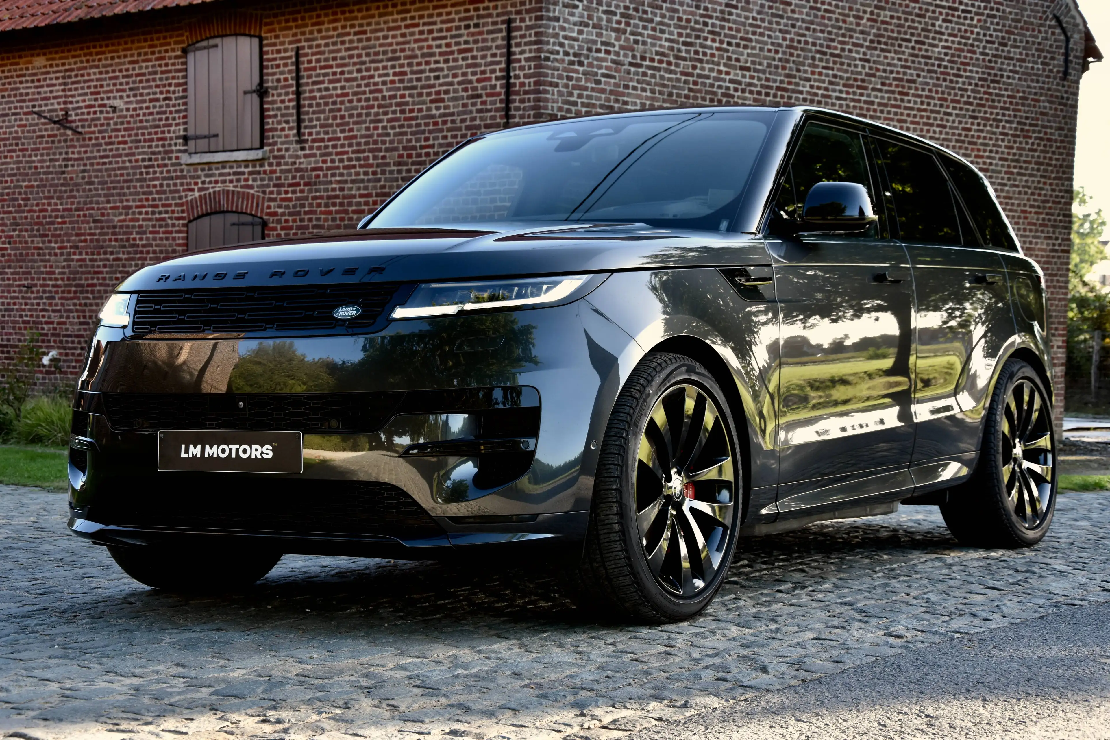 Land Rover Range Rover Sport P550 'Autobiography' ** PANO ** HUD** FULL HISTORY ** 1 OWNER — photo 8