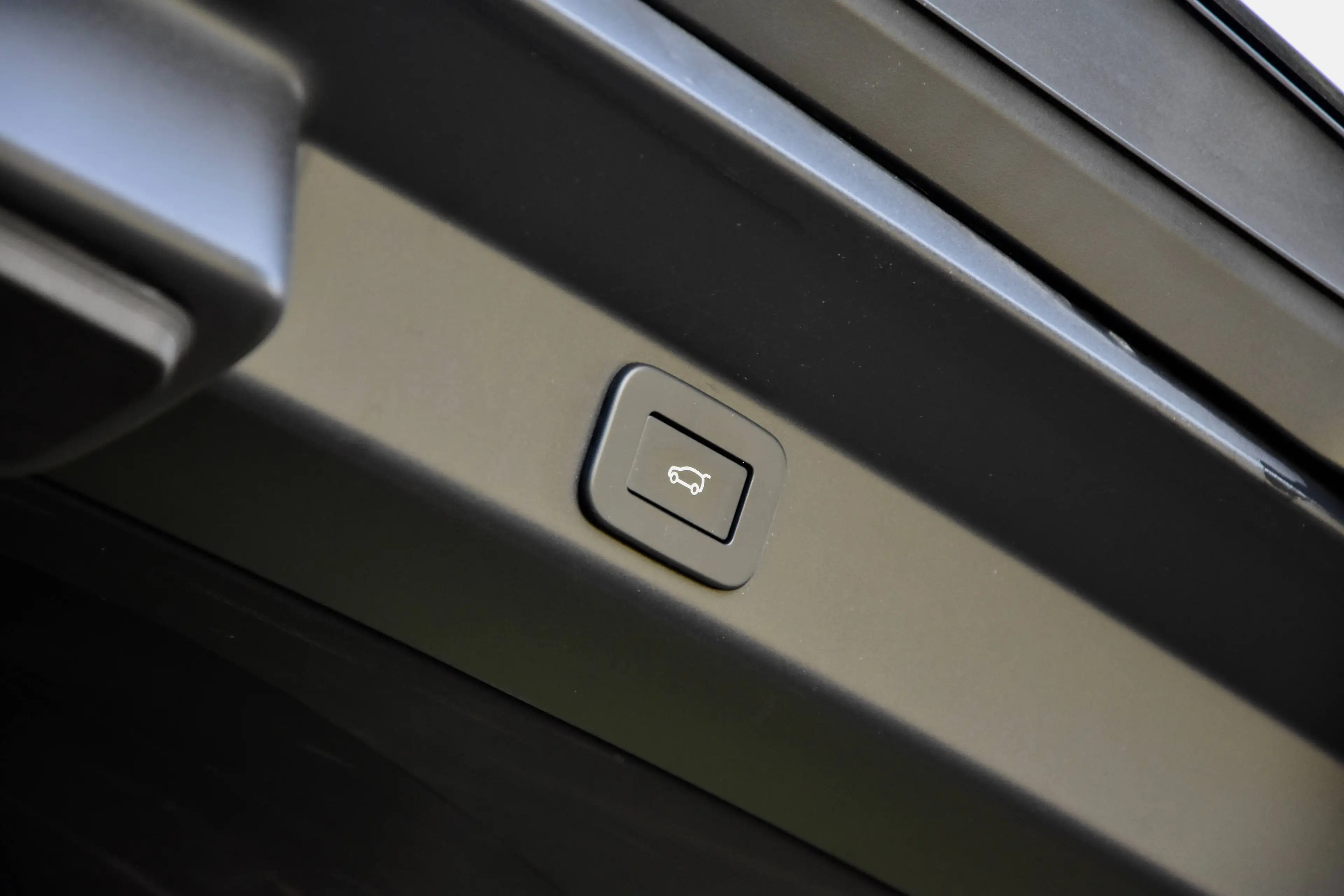 Land Rover Range Rover Sport P550 'Autobiography' ** PANO ** HUD** FULL HISTORY ** 1 OWNER — photo 38
