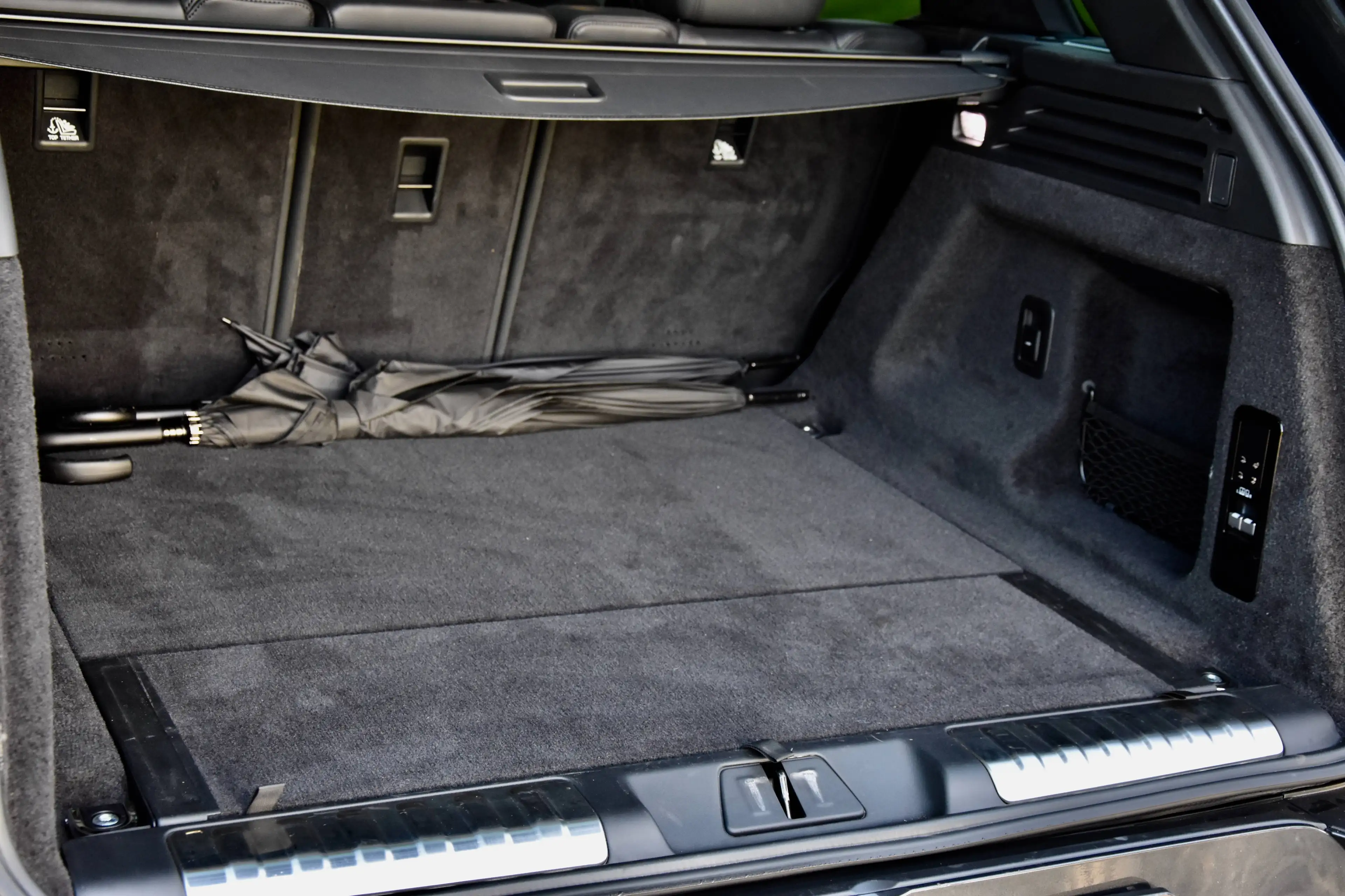 Land Rover Range Rover Sport P550 'Autobiography' ** PANO ** HUD** FULL HISTORY ** 1 OWNER — photo 37