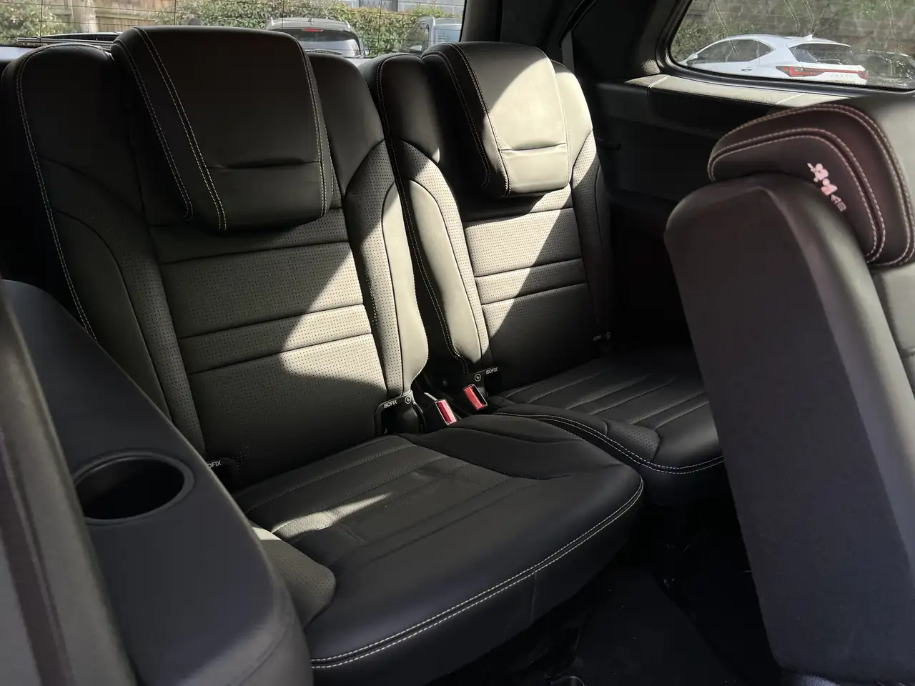 Mercedes-Benz GLS снимка Mercedes-Benz GLS